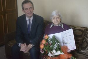 Piękny jubileusz 101 urodzin mieszkanki Gostynina