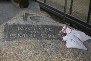 Obelisk poświęcony pamięci ofiar z Katynia i Miednoje