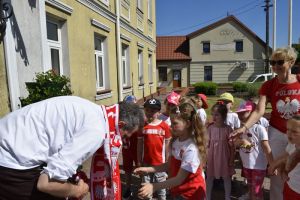 Najmłodsi kibice u Burmistrza