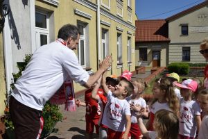 Najmłodsi kibice u Burmistrza