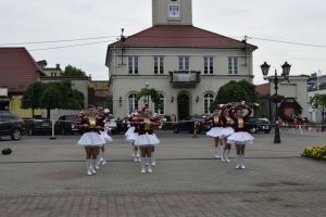 Występ gostynińskich mażoretek