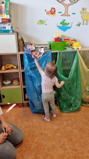 nauka o recyklingu wśród najmłodszych