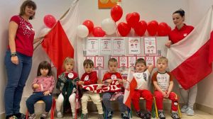 Dzień flagi w Punkcie opieki nad dziećmi do lat 3