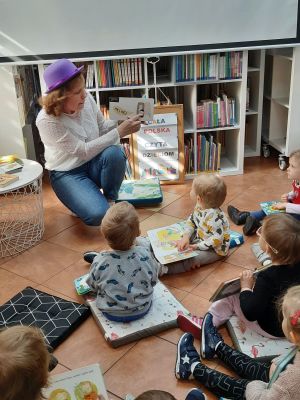 Dzień Bibliotekarza w Punkcie opieki nad dziećmi do lat trzech