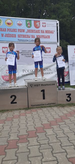 Bliźniaczki na podium