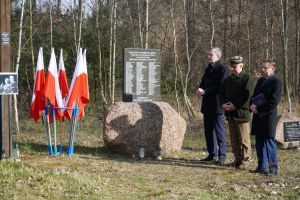Uroczystość przy Krzyżu Katyńskim