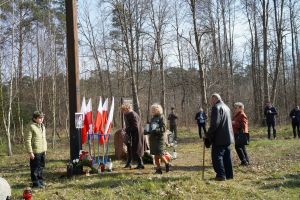 Uroczystość przy Krzyżu Katyńskim