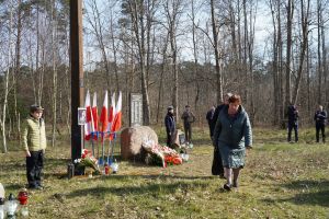 Uroczystość przy Krzyżu Katyńskim