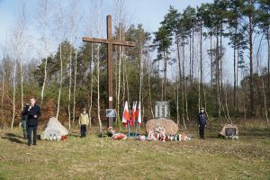Uroczystość przy Krzyżu Katyńskim