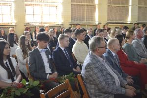 zakończenie roku szkolnego maturzystów z LO