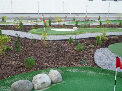 Boisko do minigolfa