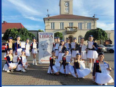 Gostynińskie mażoretki