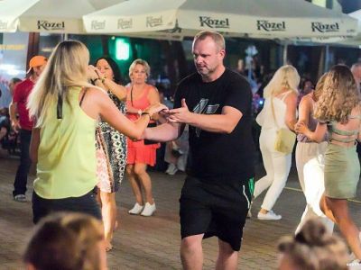 Letnia potańcówka pod Ratuszem