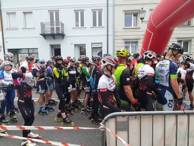 Wrotkarze szybcy z U.K.S. ZWOLEŃ-TEAM z dorobkiem medali w Grójcu