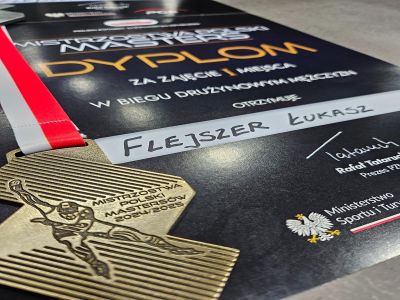 Złoto i srebro dla UKS Zwoleń-Team