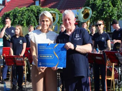 Koncert Miejskiej Orkiestry Dętej pod Ratuszem