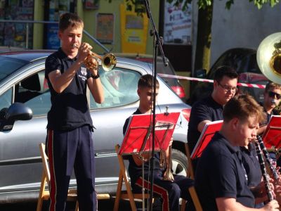 Koncert Miejskiej Orkiestry Dętej pod Ratuszem
