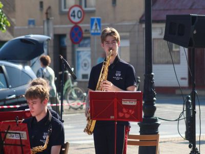 Koncert Miejskiej Orkiestry Dętej pod Ratuszem