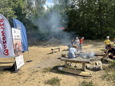 Zakończenie warsztatów żeglarskich „Letnie odkrycia – spacery, pocztówki i szanty”