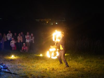 „Magia Ognia” hipnotyzujące widowisko podczas II Ogólnopolskiego Biegu Gostynińska Nocna 5