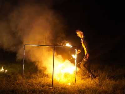 „Magia Ognia” hipnotyzujące widowisko podczas II Ogólnopolskiego Biegu Gostynińska Nocna 5