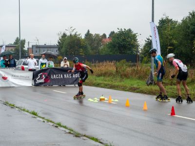 Wrotkarze szybcy z U.K.S. ZWOLEŃ-TEAM podczas 12 etapu Długodystansowego Pucharu Polski w Wieliczce