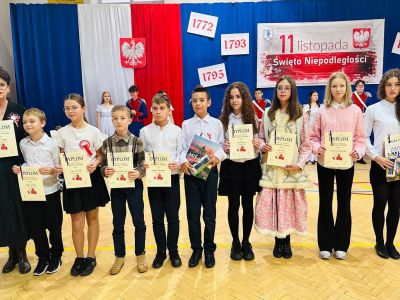 Pamięć, Duma i Tożsamość w Jedynce