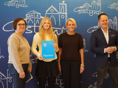 Stypendia dla Najzdolniejszych Uczniów Miasta Gostynina – Podsumowanie Roku 2024/2025
