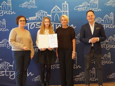 Stypendia dla Najzdolniejszych Uczniów Miasta Gostynina – Podsumowanie Roku 2024/2025