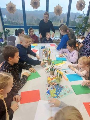 Warsztaty „Świąteczne Mosty Pokoleń” w Miejskim Ośrodku Pomocy Społecznej w Gostyninie