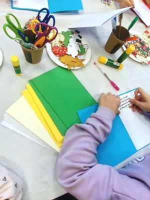 Warsztaty „Świąteczne Mosty Pokoleń” w Miejskim Ośrodku Pomocy Społecznej w Gostyninie