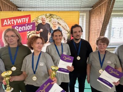 Aktywny Senior Gostynina – Spartakiada i wyjazd do Trójmiasta pełne energii i uśmiechu