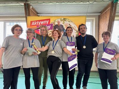 Aktywny Senior Gostynina – Spartakiada i wyjazd do Trójmiasta pełne energii i uśmiechu