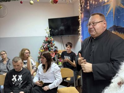 Wigilijna atmosfera i dziecięca radość w świetlicy „Bartek”