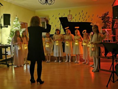 Magia wigilijnego wieczoru w Miejskiej Szkole Muzycznej