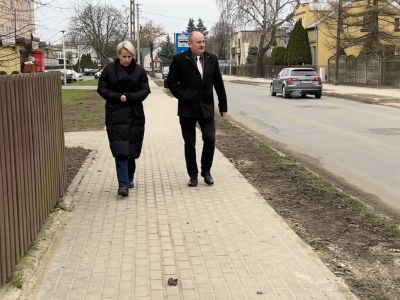 Chodnik przy ul. Czapskiego jak nowy