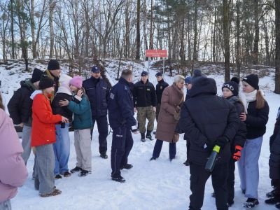 Bezpieczne ferie bez używek - profilaktyka w plenerze