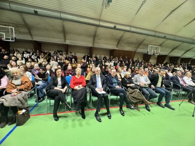 Rodzinne Kolędowanie w Zespole Szkolno-Przedszkolnym w Gostyninie! 
