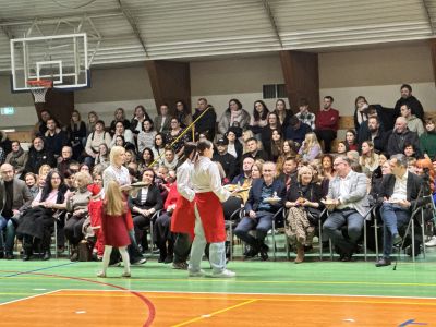 Rodzinne Kolędowanie w Zespole Szkolno-Przedszkolnym w Gostyninie! 