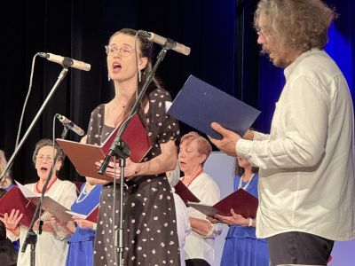 Kobieta w tańcu - międzypokoleniowe obchody Dnia Kobiet