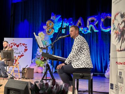 Kobieta w tańcu - międzypokoleniowe obchody Dnia Kobiet