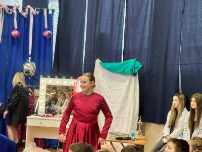 „Kobietą być…” – Inspirująca lekcja historii i pasji w SP nr 3