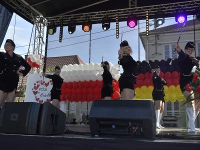MAŻORETKI LIBRA GOSTYNIN ZREALIZOWAŁY PROJEKT „TANIEC BEZ GRNIC. 50 lat Jugendtanzkorps Rheinsternchen i 10 lat Libra...