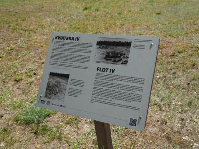 odsłonięcia tablicy upamiętniającej Żydów z centralnej Polski zamordowanych w niemieckim nazistowskim obozie zagłady...