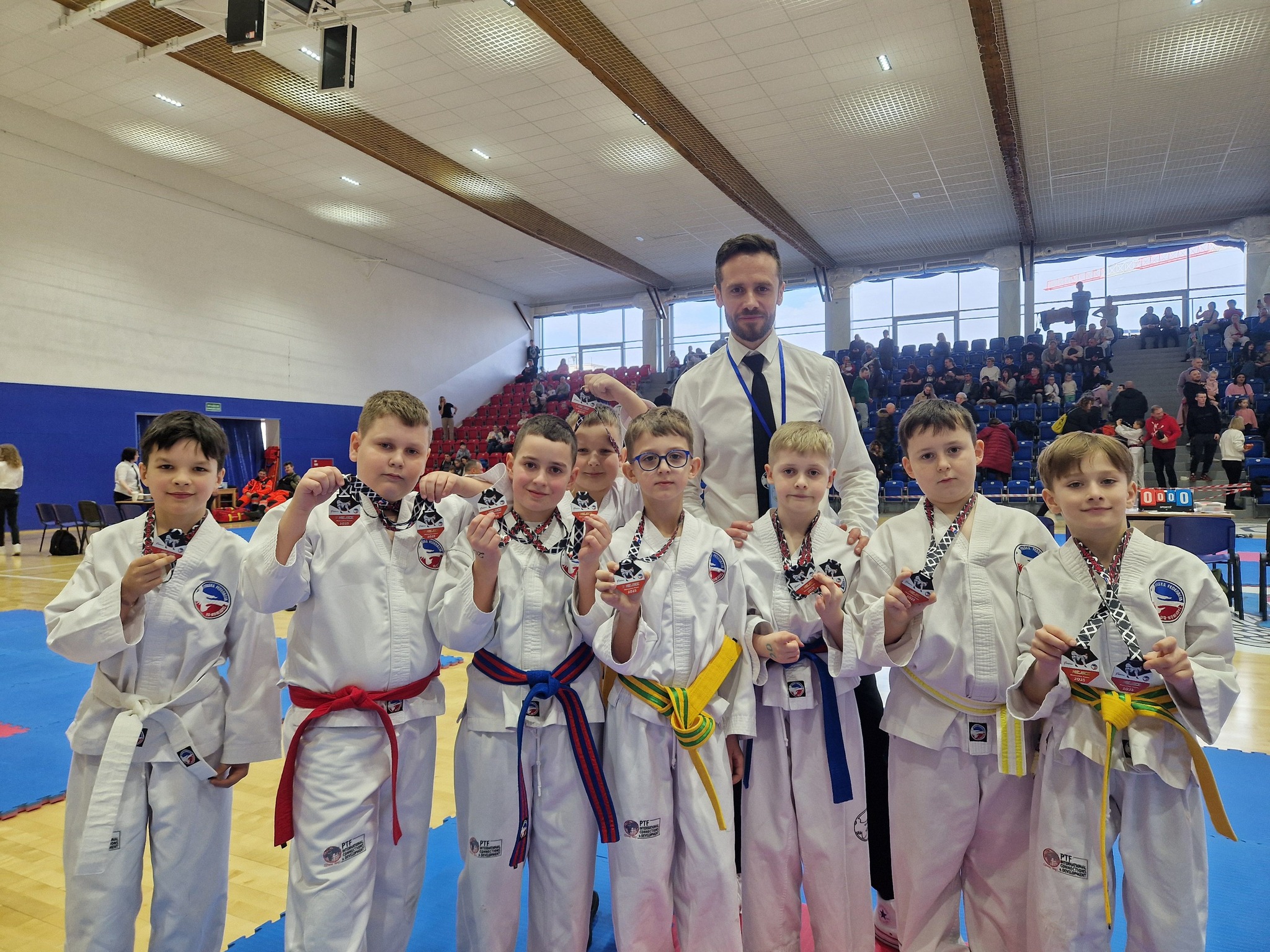 Sezon pełen sukcesów dla Klubu Taekwon-do Hwarang! 