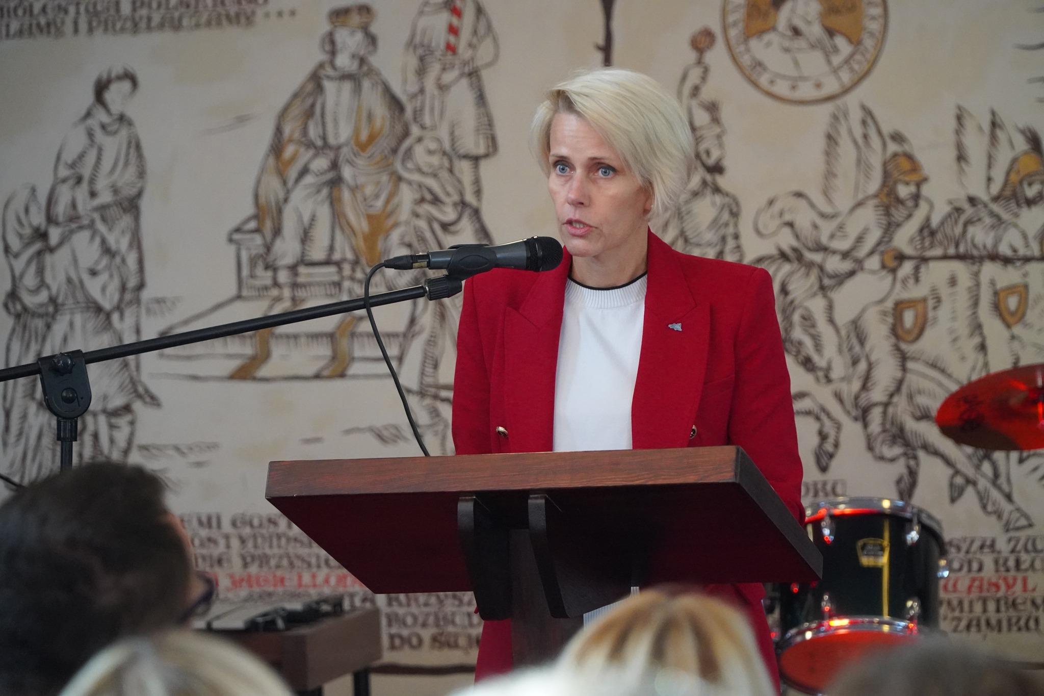 Uroczystość wręczenia Nagród Burmistrza Miasta Gostynina z okazji Dnia Edukacji Narodowej